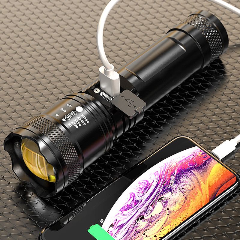 🔦 Lampe Torche Zoom Puissante 🔍 - Haute Intensité LED ⚡