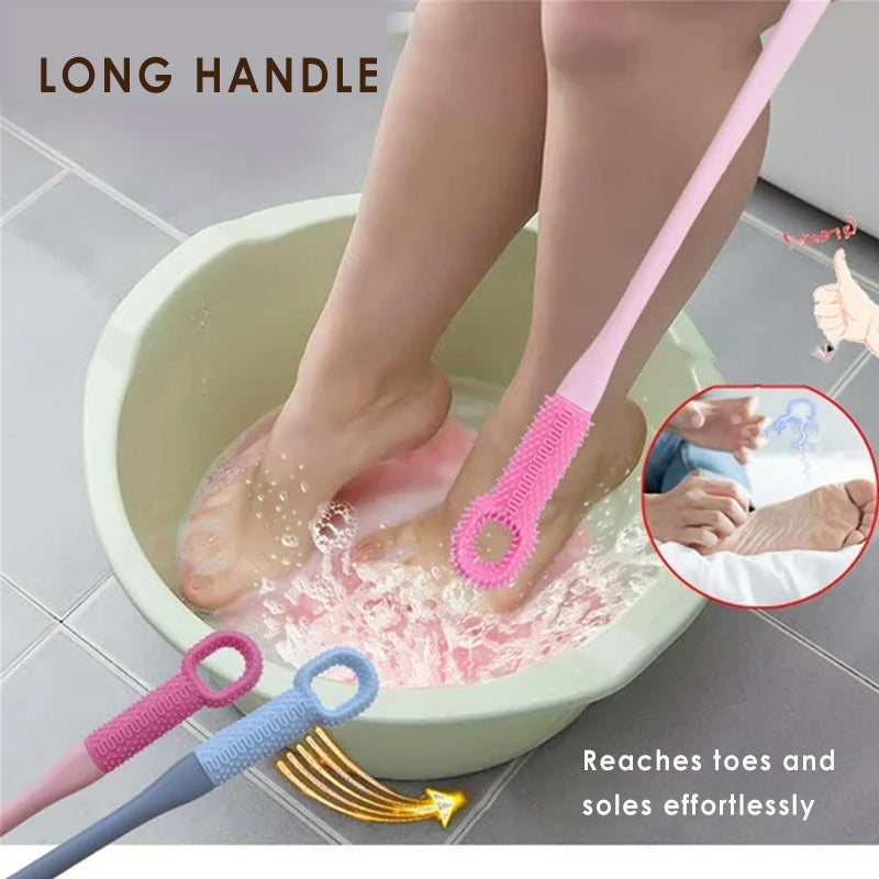 Brosse à long manche pour nettoyer les orteils et les pieds