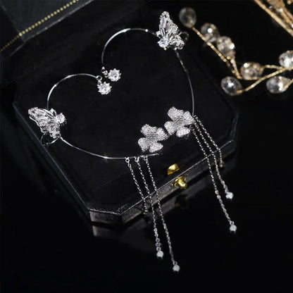 ✨🦋Boucles d'oreilles avec zircone et pompons en forme de papillons