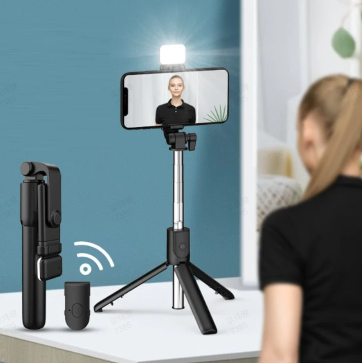 🏆 Vente chaude 50 % DE RÉDUCTION ✨ Perche à selfie magnétique multifonctionnelle 4 en 1 avec rotation à 360°