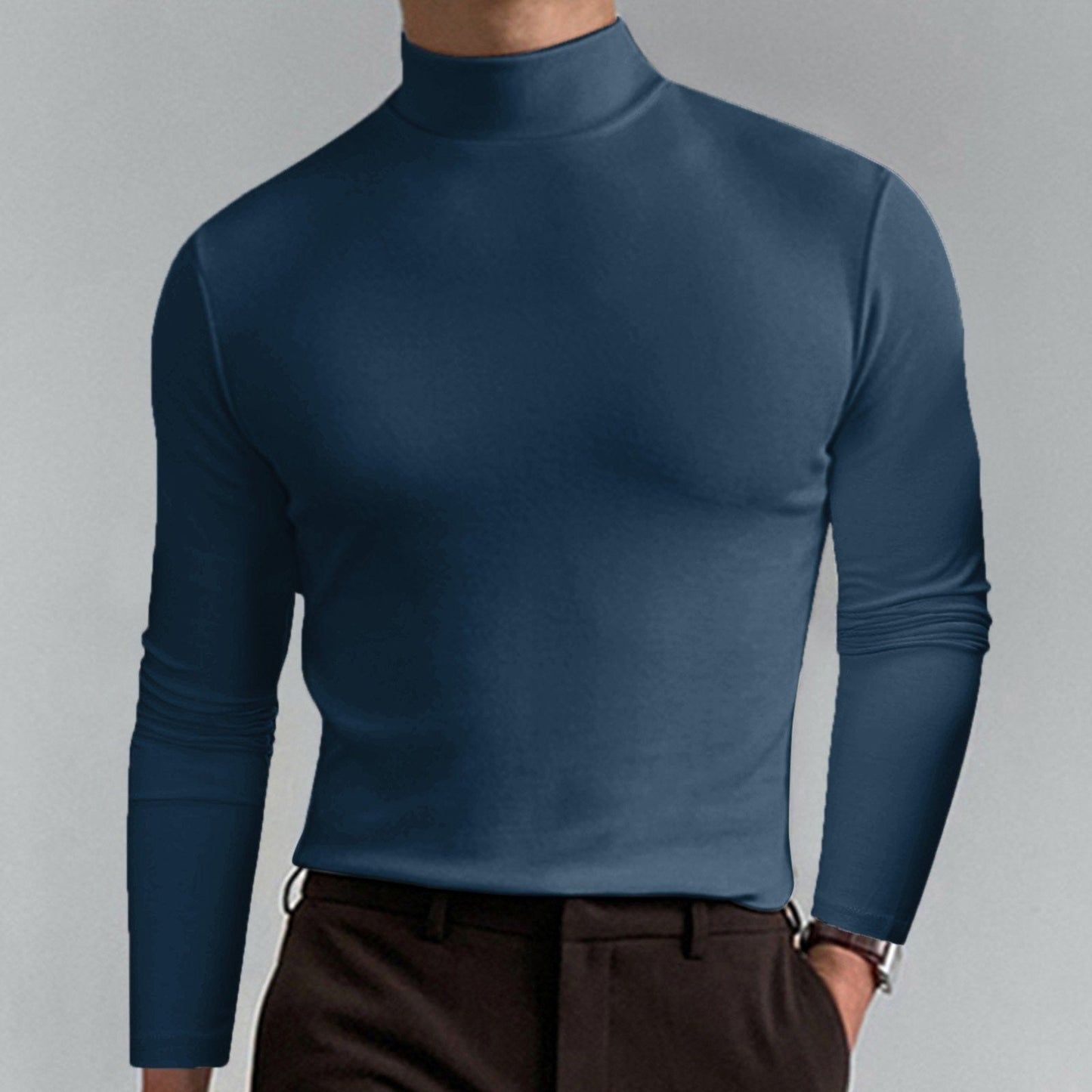 T-shirt slim fit à col montant pour homme - Tissu extensible et respirant, style moderne pour la salle de sport ou les tenues décontractées 🏃‍♂️📦