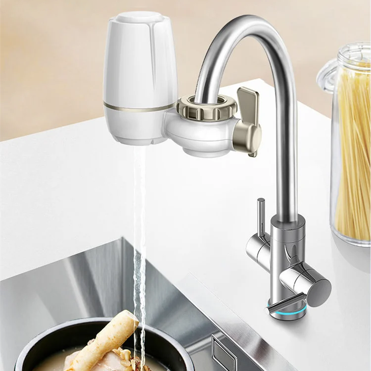 💥Joli cadeau* Purificateur d'eau à robinet à 5 couches de filtration par rayonnement✨