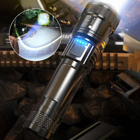 🔦 Lampe Torche Zoom Puissante 🔍 - Haute Intensité LED ⚡