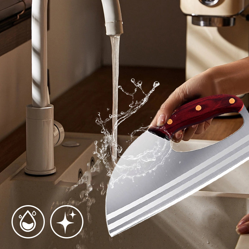 Couteau de cuisine ergonomique – Conçu pour une prise en main vers l'avant, il permet de couper facilement les légumes et la viande. Un cadeau bien pensé pour les cuisiniers amateurs. 🍅🔪