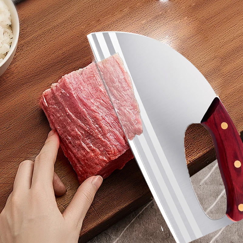 Couteau de cuisine ergonomique – Conçu pour une prise en main vers l'avant, il permet de couper facilement les légumes et la viande. Un cadeau bien pensé pour les cuisiniers amateurs. 🍅🔪