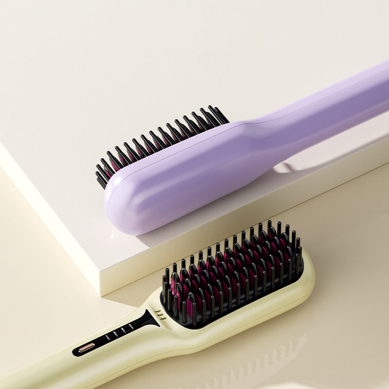 Brosse lissante à ions négatifs